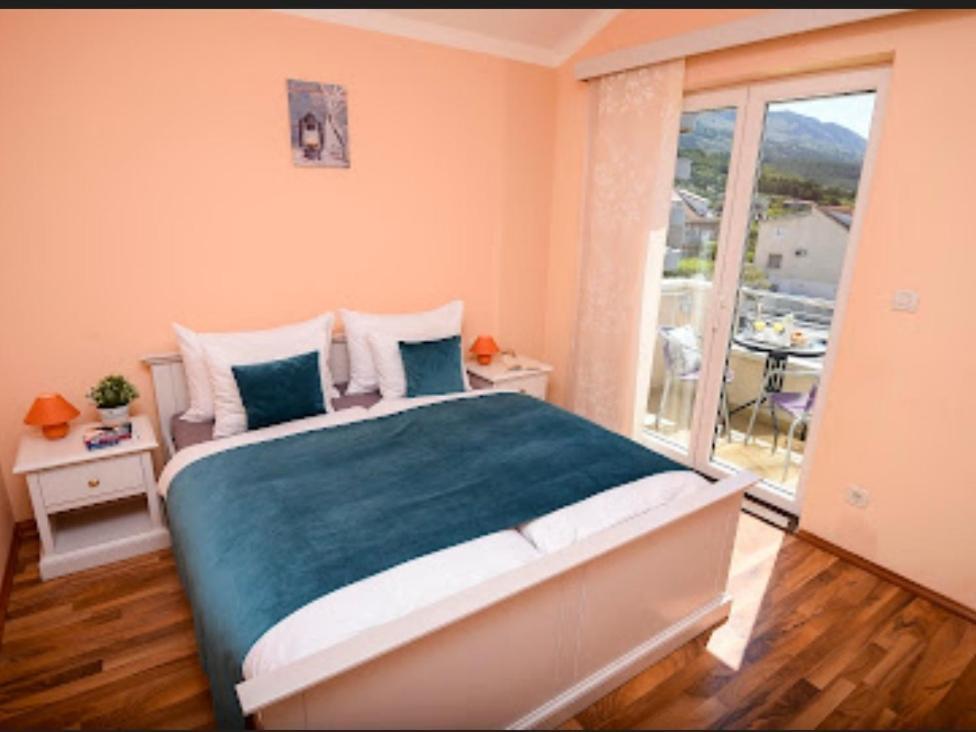Apartmani Dubrava Podstrana Buitenkant foto