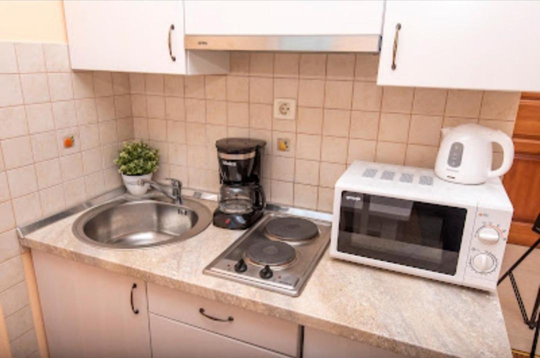 Apartmani Dubrava Podstrana Buitenkant foto
