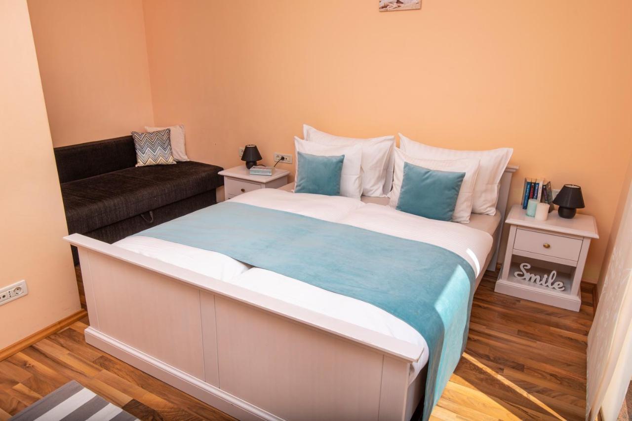 Apartmani Dubrava Podstrana Buitenkant foto