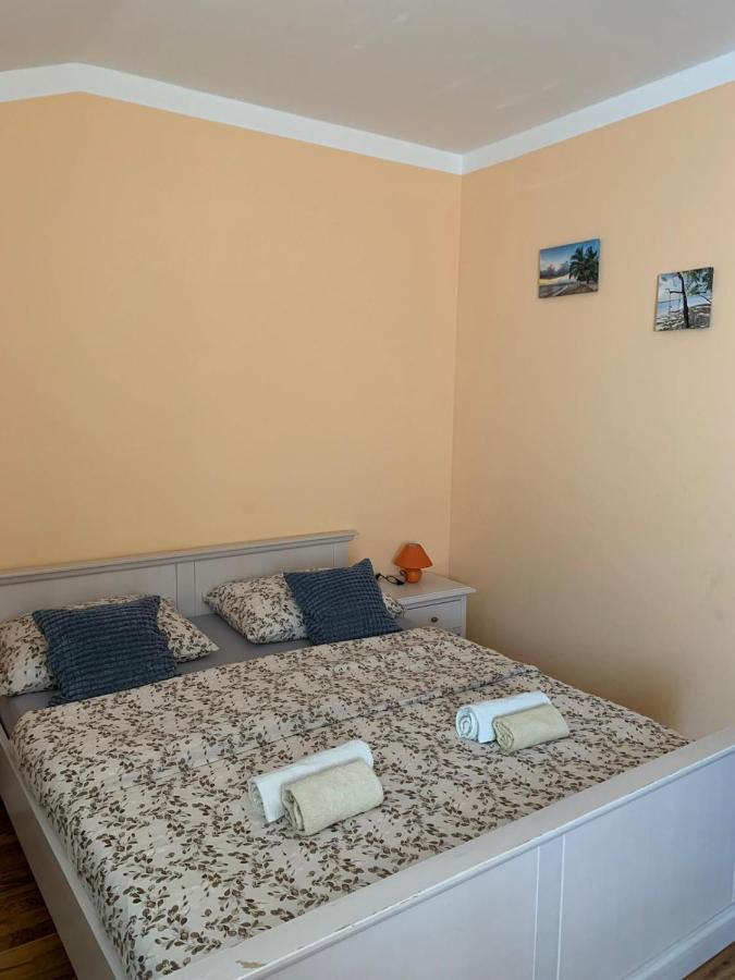 Apartmani Dubrava Podstrana Buitenkant foto
