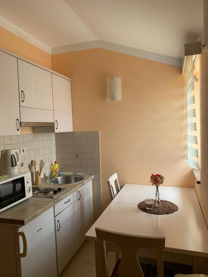 Apartmani Dubrava Podstrana Buitenkant foto