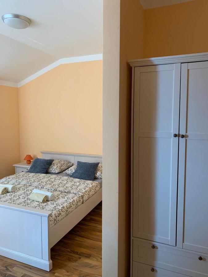 Apartmani Dubrava Podstrana Buitenkant foto