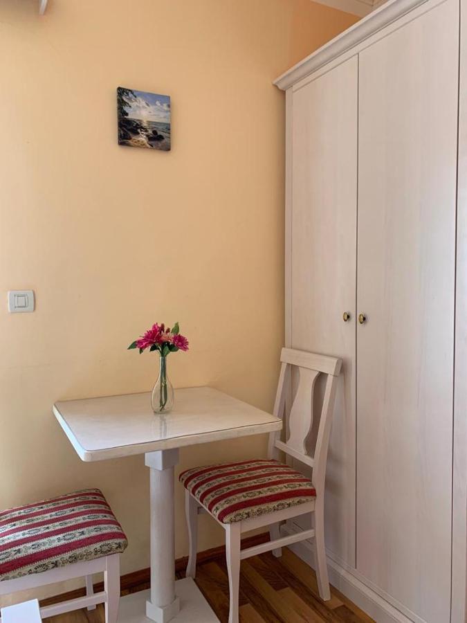 Apartmani Dubrava Podstrana Buitenkant foto
